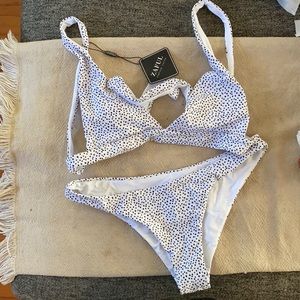White with black dot bikini